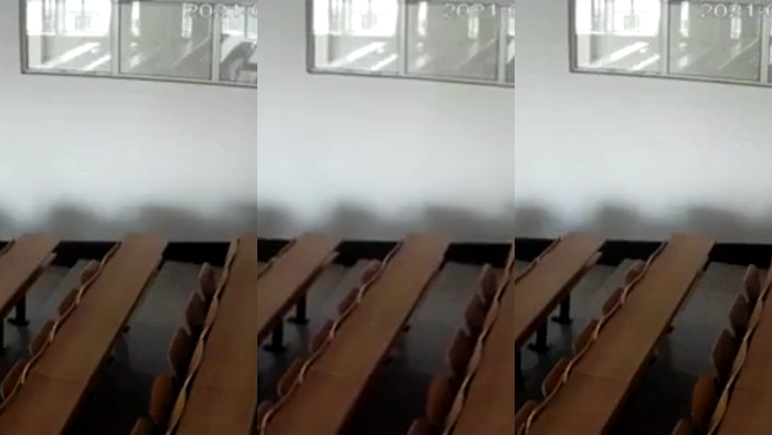 网传黑龙江科技大学一男一女在学校阶梯教室发生性关系